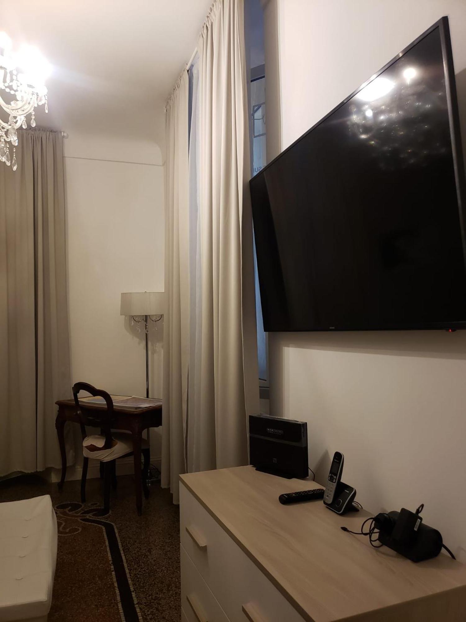Varazze Suite Sauna E Hammam Екстериор снимка