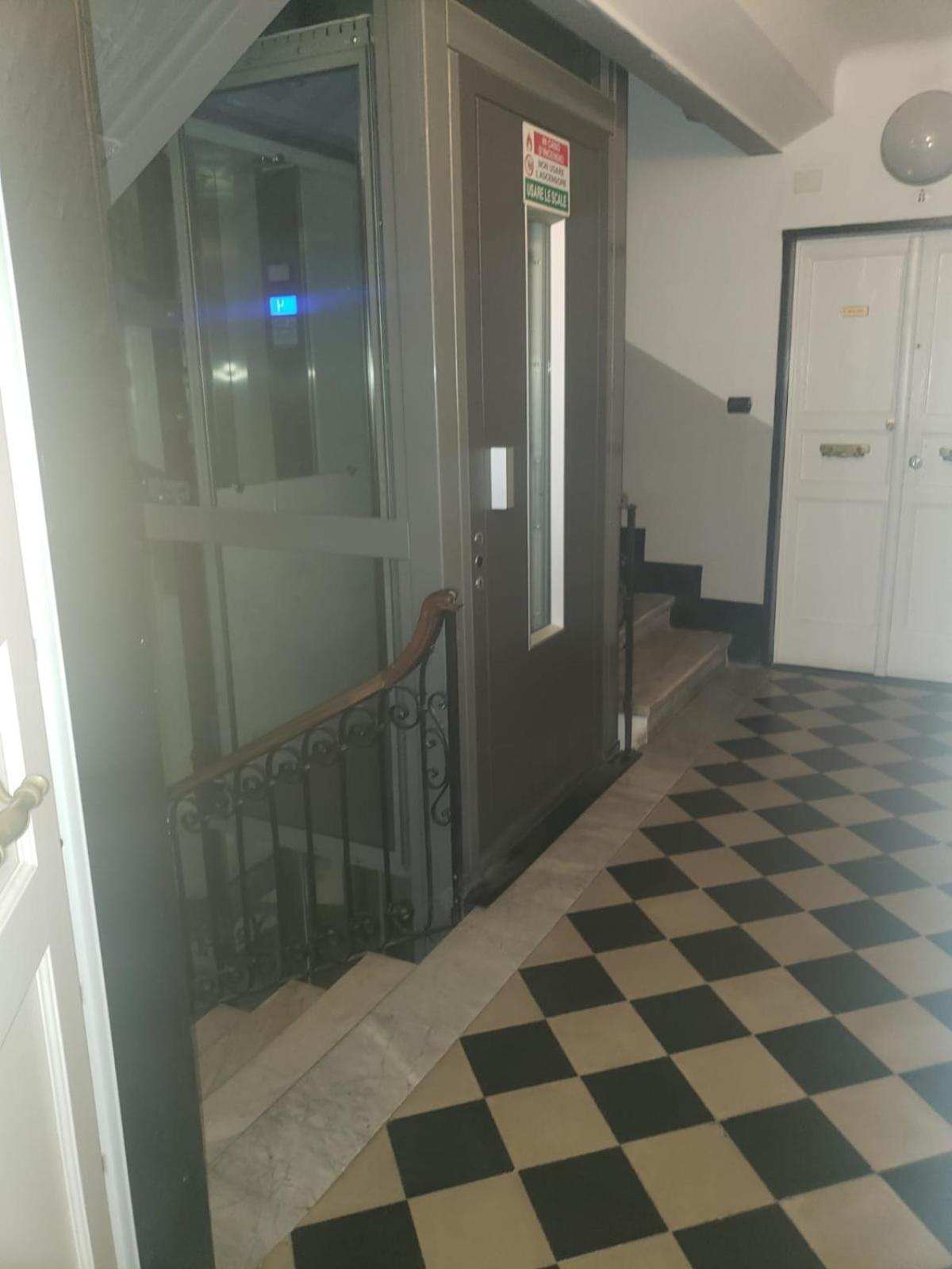 Varazze Suite Sauna E Hammam Екстериор снимка